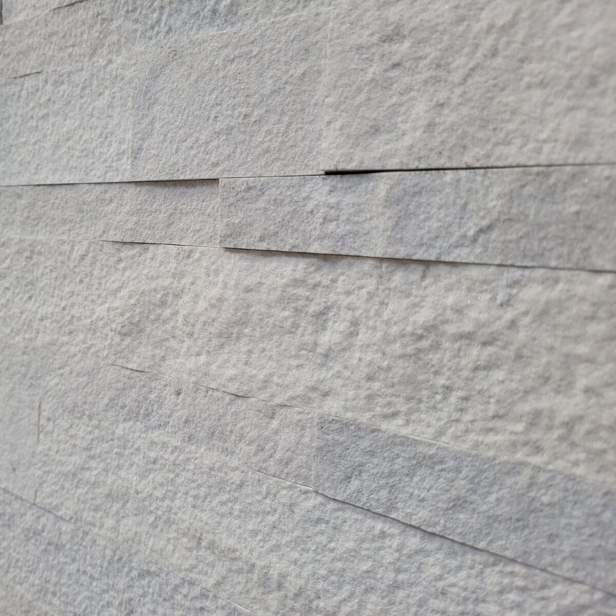 Kamień Samoprzylepny Dekoracyjny Na Ścianę SNOW 60x15cm